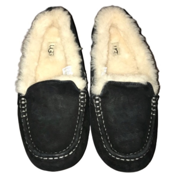 ugg slippers size 9 womens
